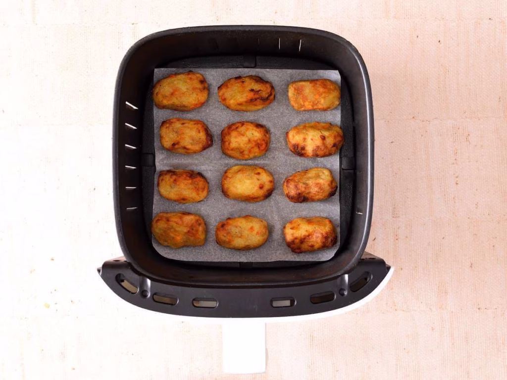 12 pieces of tater tots are air-fried until golden and crispy.