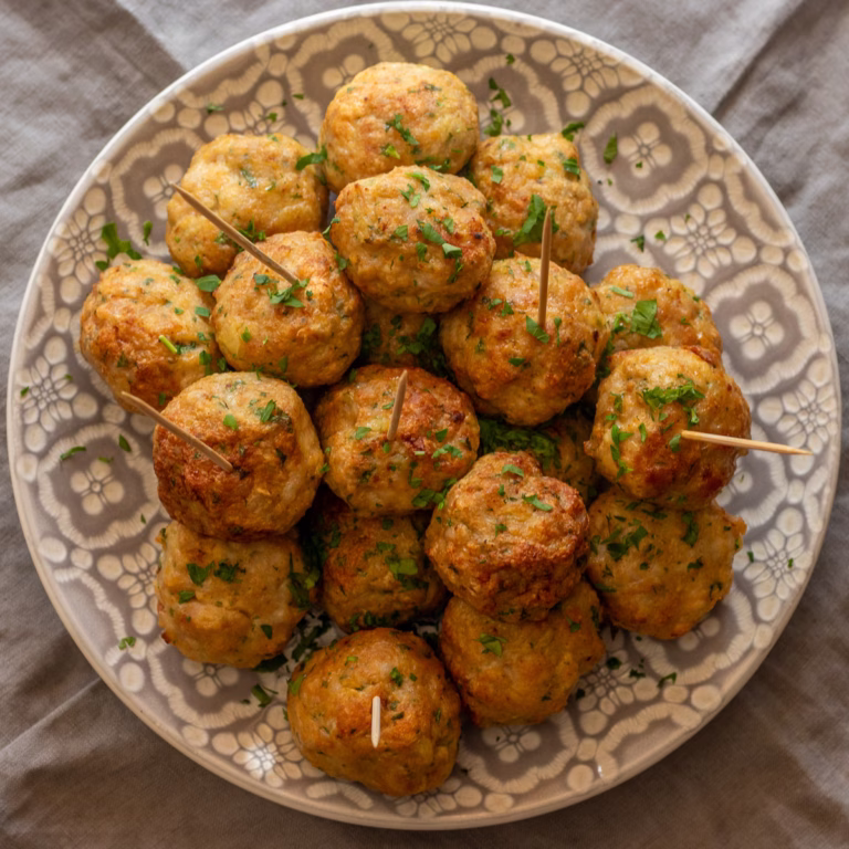 Air Fryer Chicken Meatballs